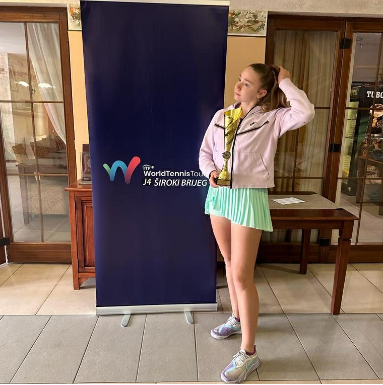 Теннисистка из Саратова Полина Кайбекова победила на турнире Мировой Серии