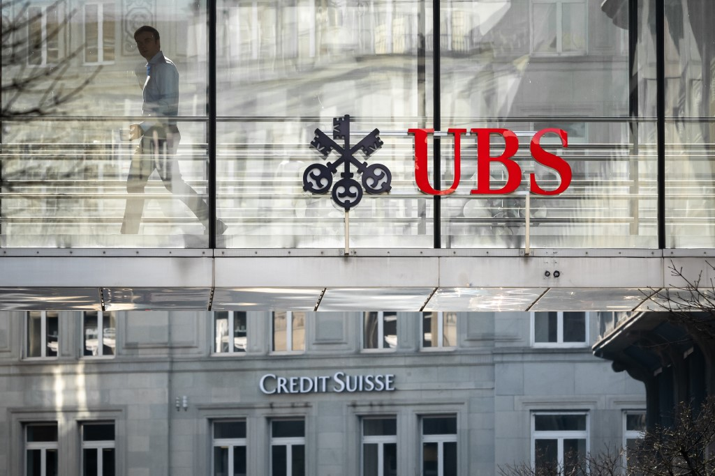 Почему слияние Credit Suisse и UBS привело к обвалу рынков